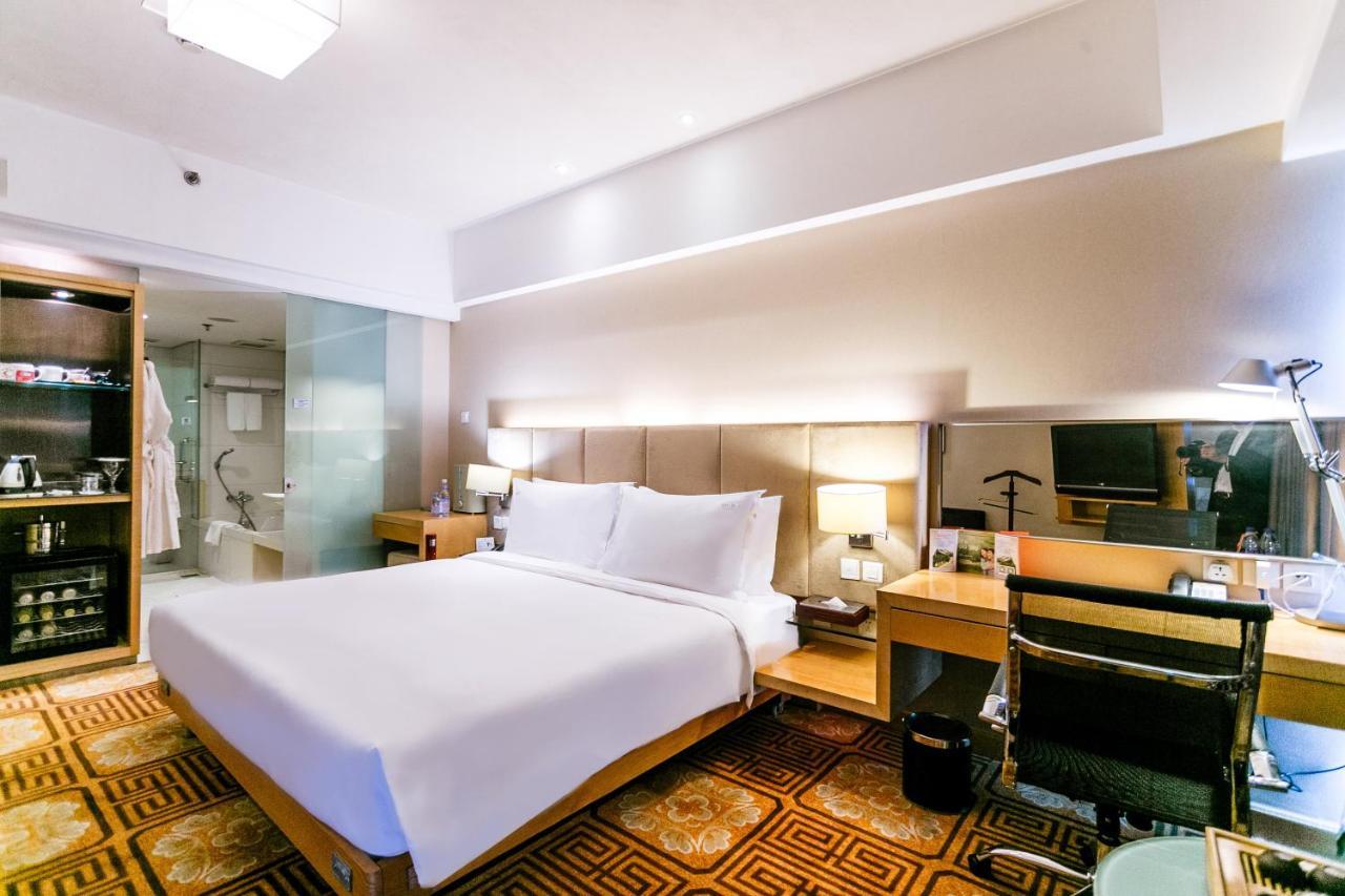 Holiday Inn Binhai Tiencsin Kültér fotó